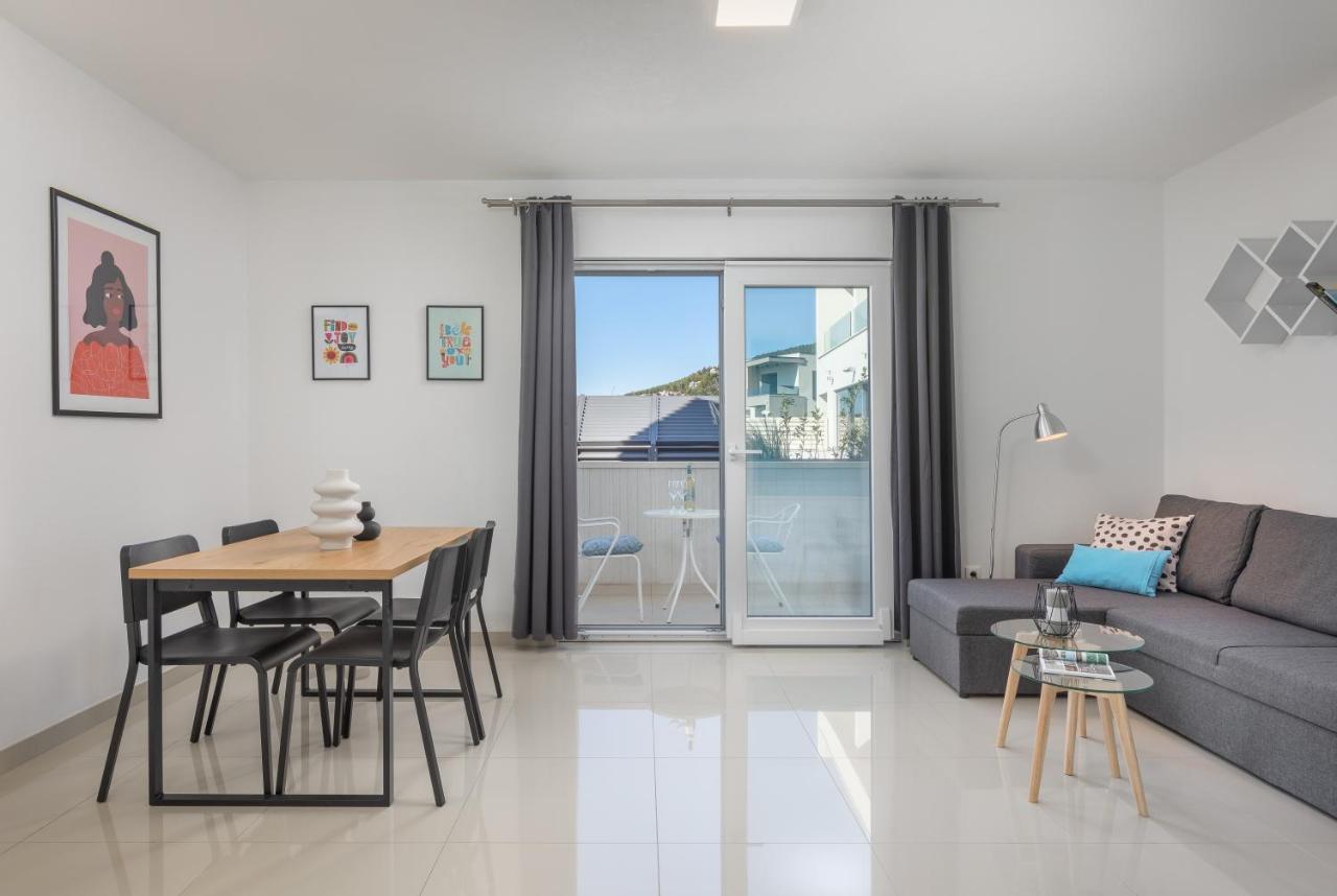 Apartment Ana มาคาร์สกา ภายนอก รูปภาพ